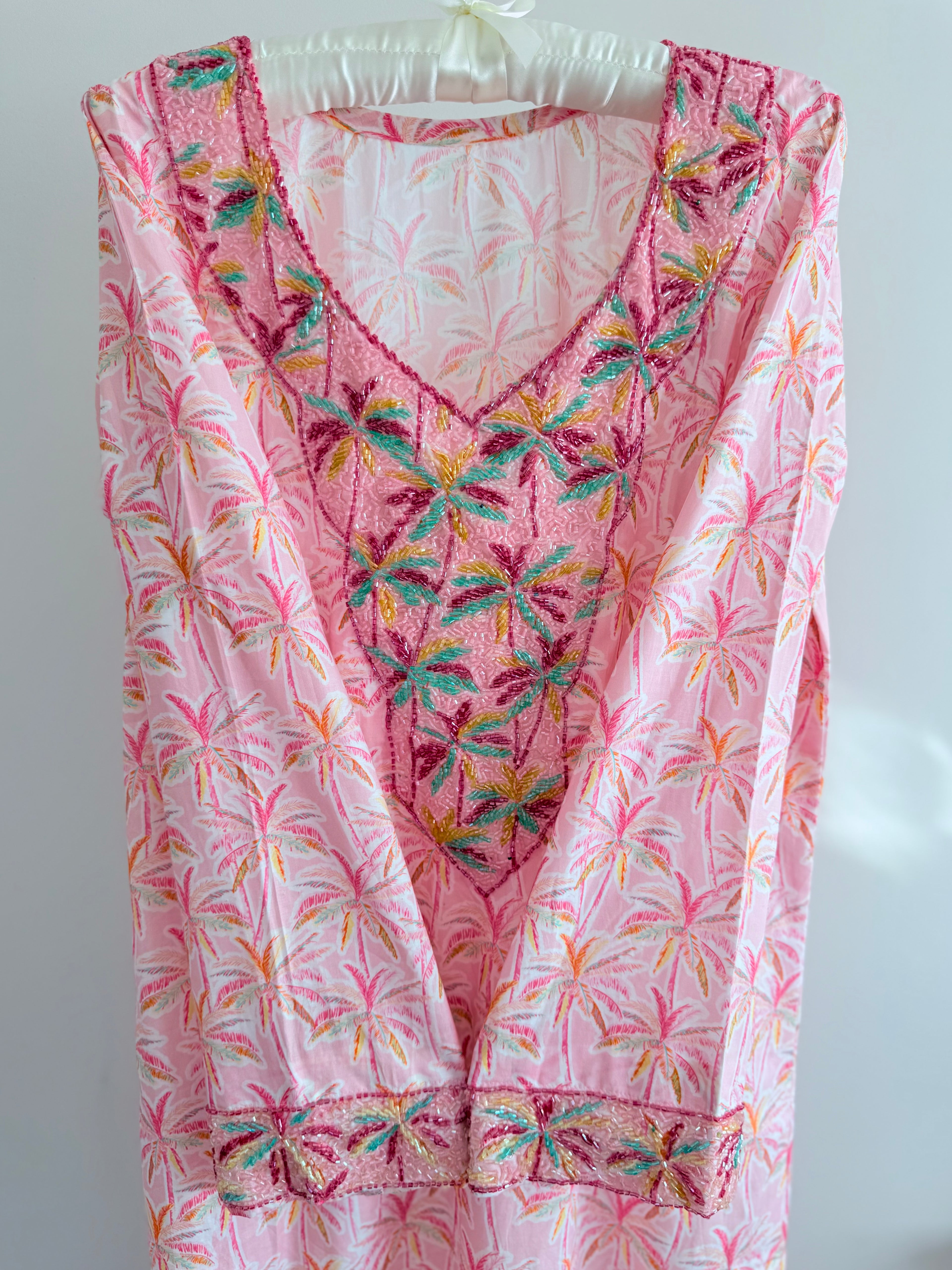 Pink palmy