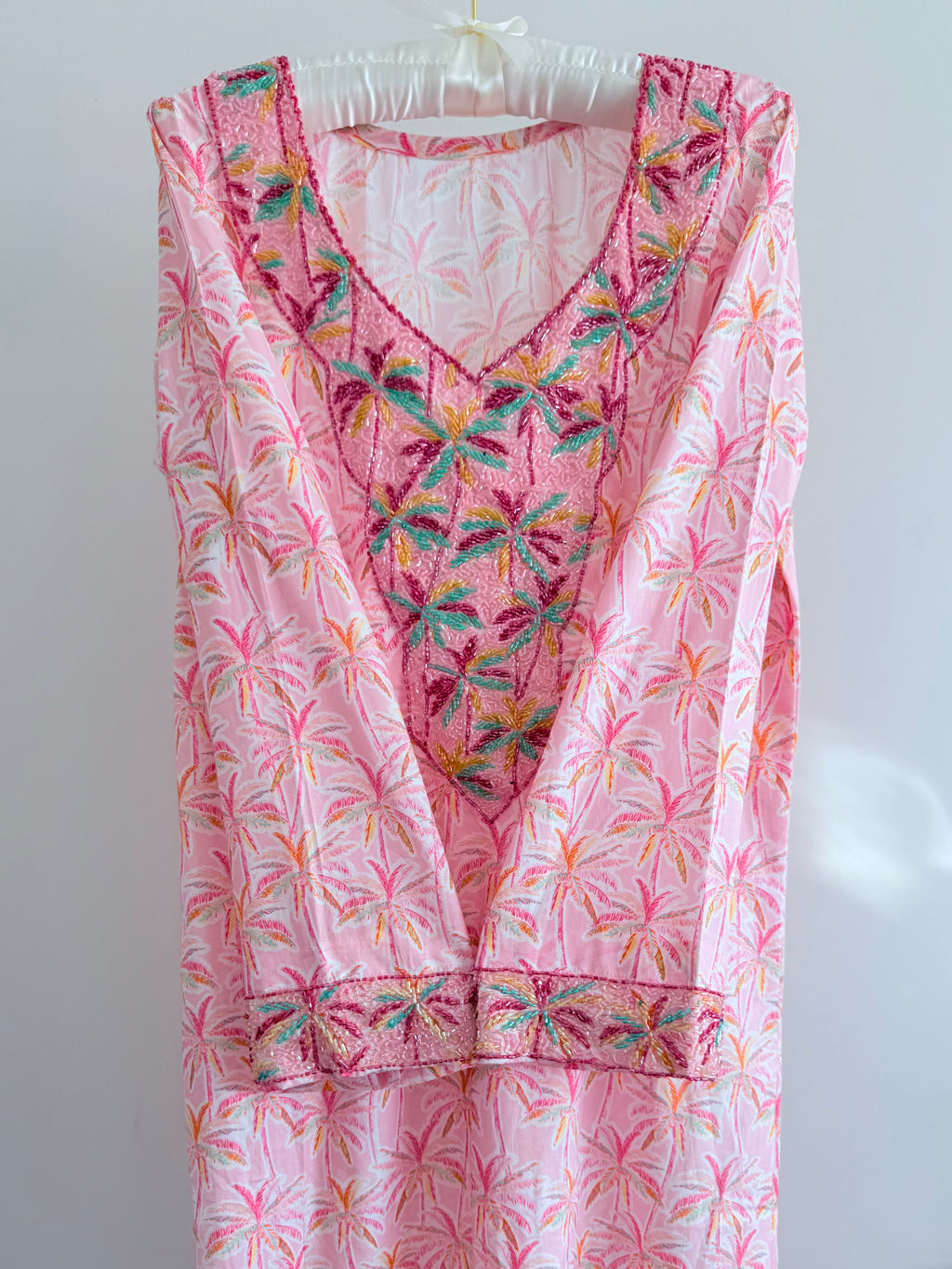 Pink palmy